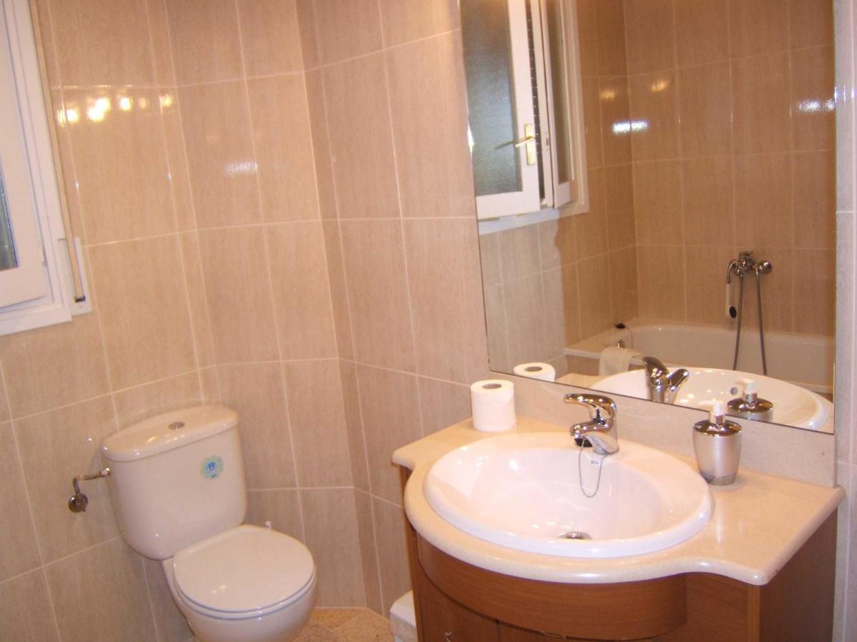 Apartamentos La Francesa Santa Pau Luaran gambar