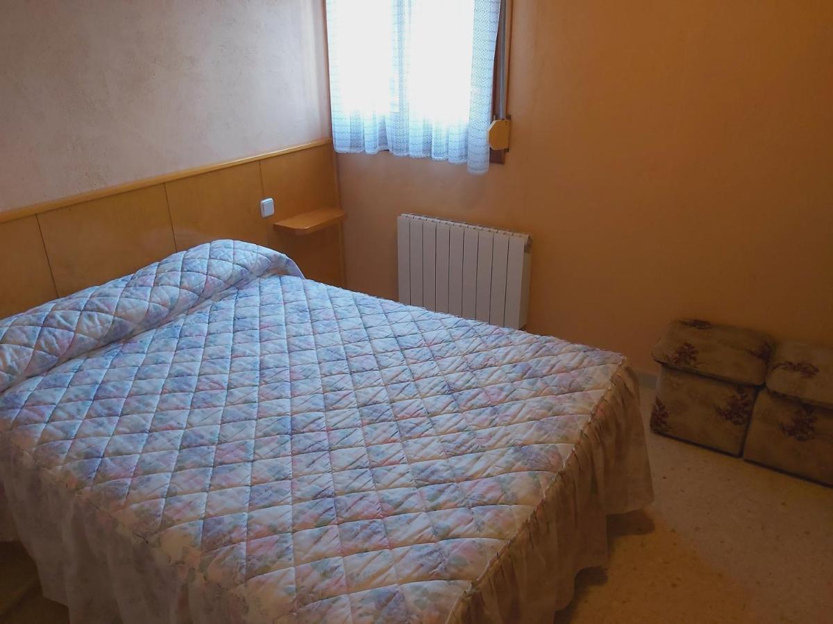 Apartamentos La Francesa Santa Pau Luaran gambar