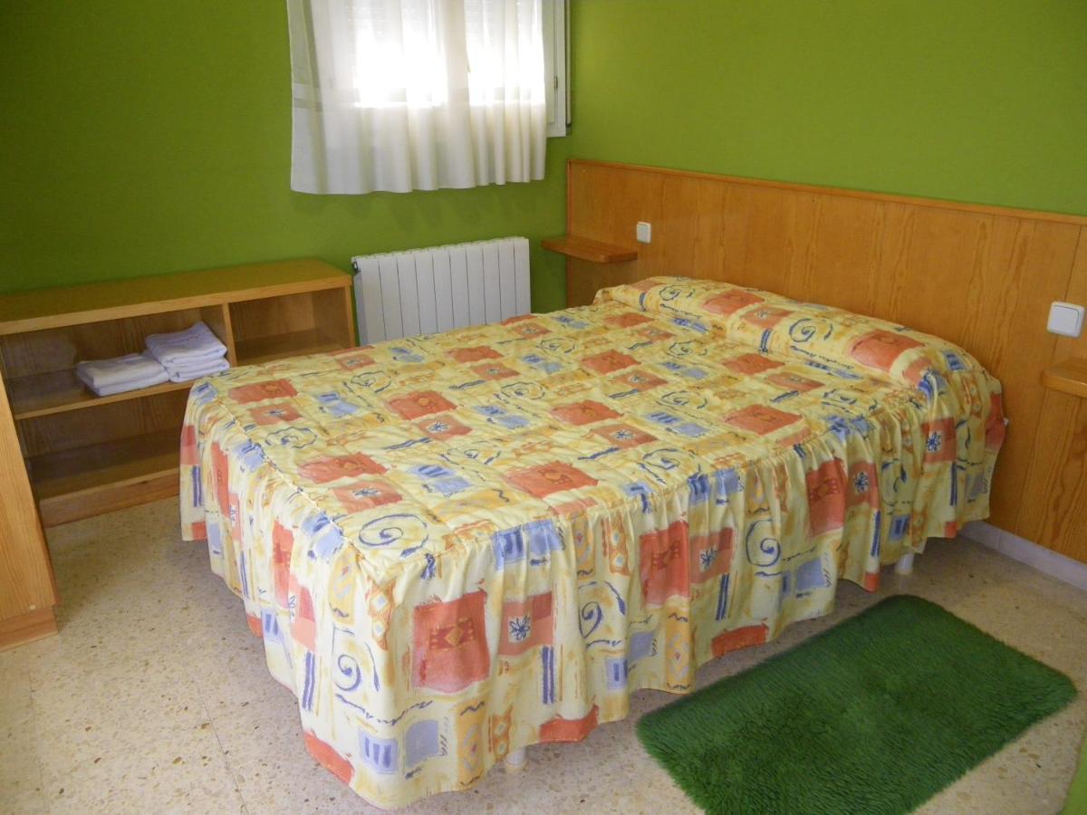 Apartamentos La Francesa Santa Pau Luaran gambar