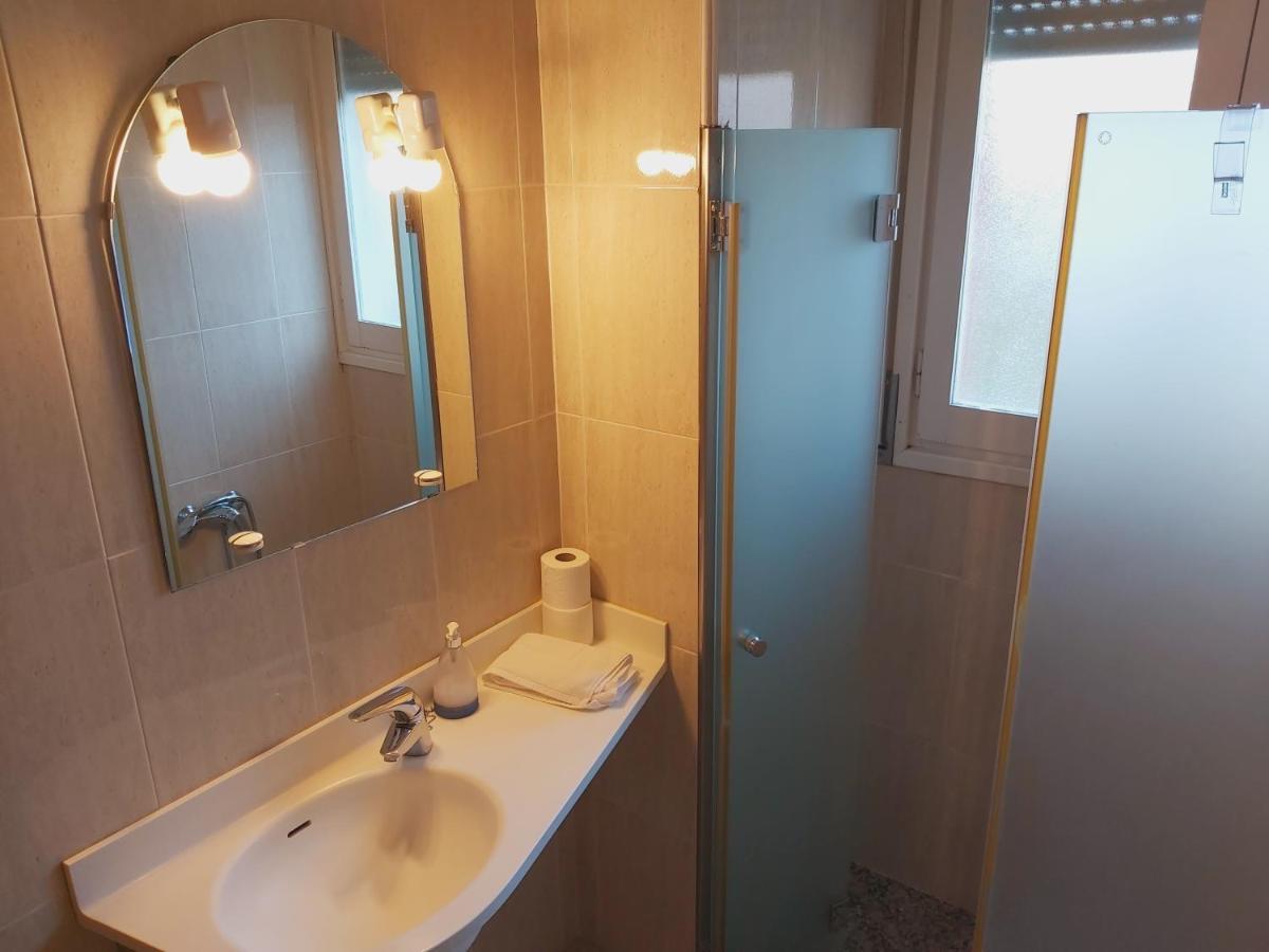 Apartamentos La Francesa Santa Pau Luaran gambar
